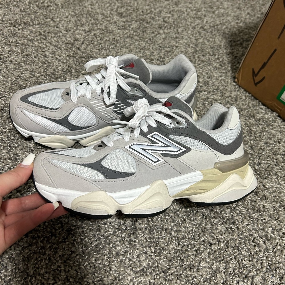 Brand New New Balance 9060s